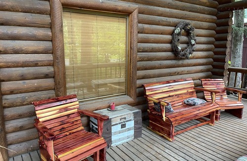 Roslyn Ridge Cabin | nnSpring is here and Summer is on the way!