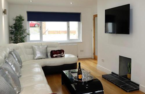 Ryde House | No 1 Ashey