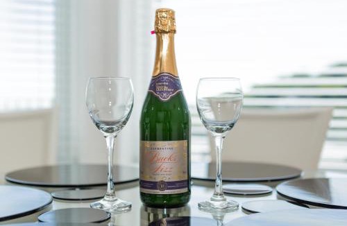 Ventnor Apartment | No. 1, Hambrough House