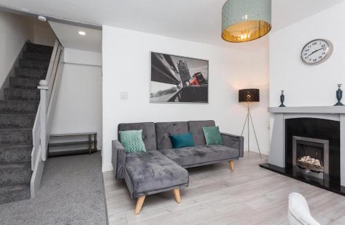 Farington House | No 1 School House