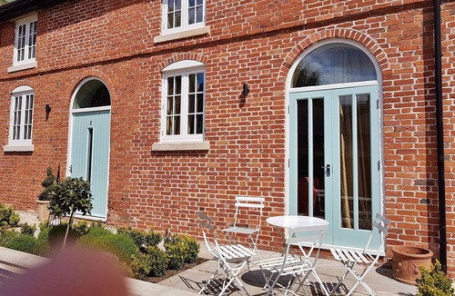 Breedon on the Hill Cottage | No.2 Meynell Mews