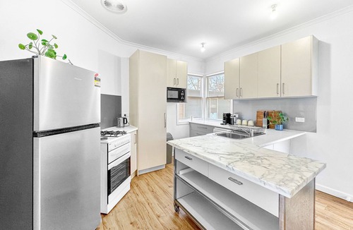 Portland House | No. 231 Waterfront