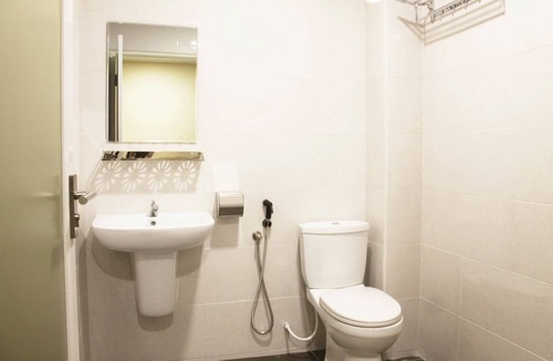 Simpang Ampat Hotel | No. 31 Maple Inn