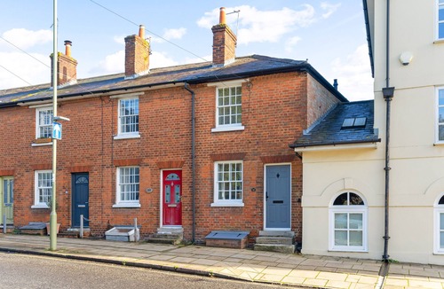 Winchester Cottage | No. 32 Upper High Street WestgateCottage