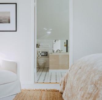 Winnipeg Bed & Breakfast | No. 5 East