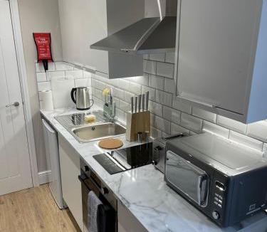 Mill Road Apartment | No 73 Aparthotel