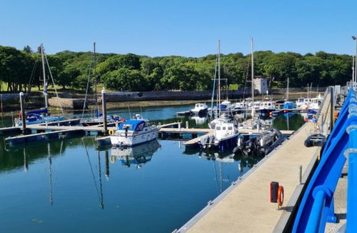 Stornoway Hotel | No.8