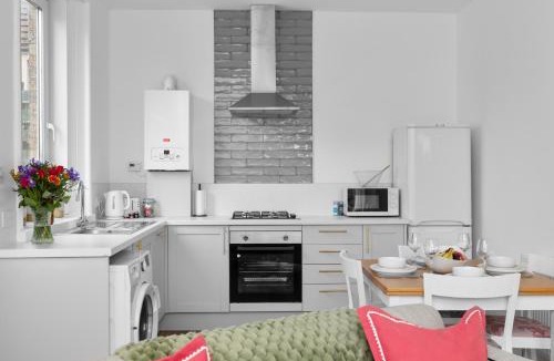 Carnoustie Apartment | No 92 Smart Self Contained Anex