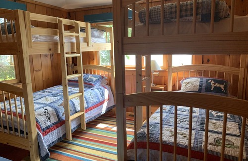 Meredith House | No Availability