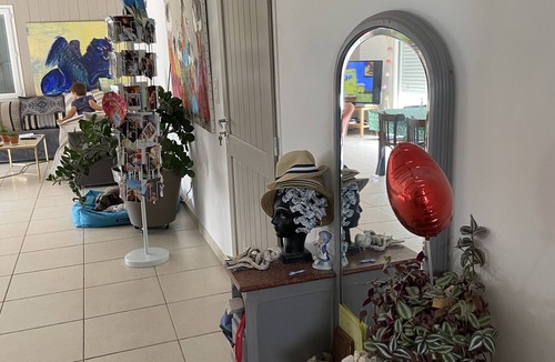 LHoumeau House | No, available