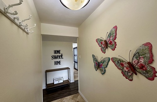 The Colony House | No chores! North Dallas Grandscapes