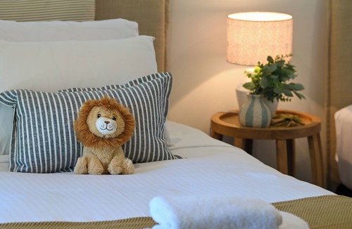 Little Forest Other | No longer accepting bookings on platform.