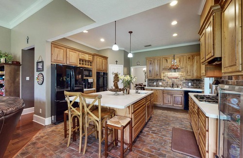 Navasota House | No Neighbors! Private 4BR on 12 Wooded Acres 5 Min to Aggieland