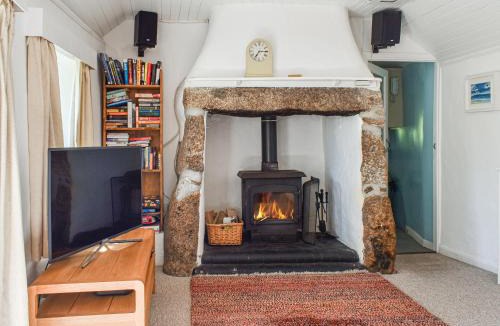 Sennen House | No Place