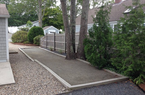 Popponesset Cottage | No place like Poppy, cozy 3 BR, 1bath outdoor shower 3 min walk to private beach