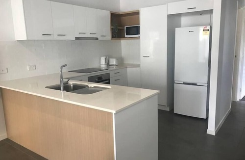 Manly Apartment | No stairs, no problem! Ground floor spacious apartment