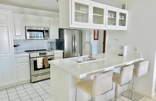 Avalon Villa | No steps to this property