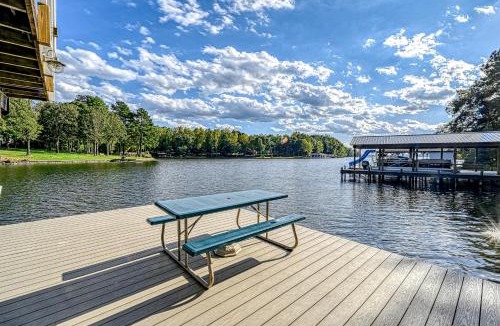 Bumpass House | No Wake Zone