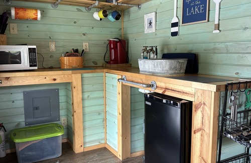 Jasonville Cottage | No Wake Zone