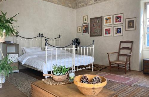 Mansle Bed & Breakfast | No12