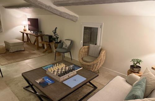 Valbonne House | No2 at Valbonne