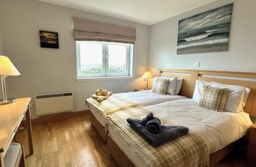 Brora Apartment | No2 The Links Apartment, Brora