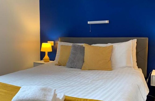 North Shore Hotel | No2 Wilton Parade