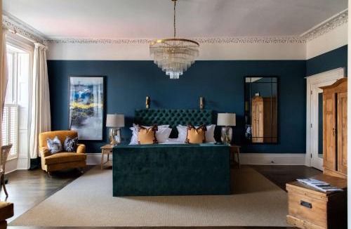 Cheltenham Hotel | No38 The Park