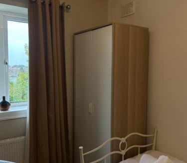 Worcester House | no6 overnight stays free onsite parking