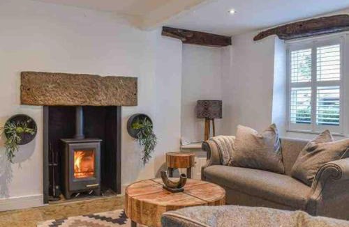 Kirkby Lonsdale House | No6, Queens square