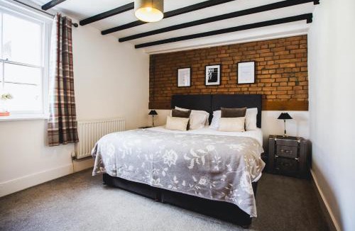 Chepstow House | No8 Chepstow