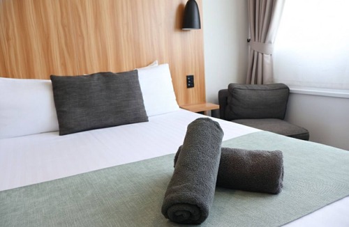 Epsom Hotel | Noa Hotel