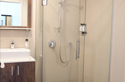 Epsom Hotel | Noa Hotel