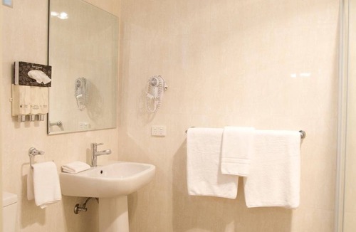 Muswellbrook Hotel | Noah's Mid City Motor Inn