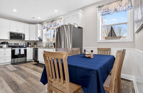 Groton Apartment | Noank Waterfront and Beaches