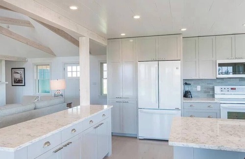 Surfside House | "Noble Bluefish"- Waterfront Surfside home