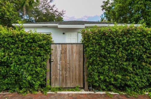 East Little Havana Apartment | Noble Calle Ocho