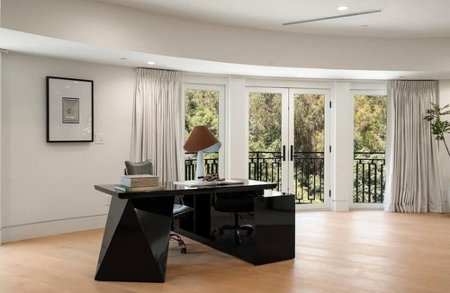 Brentwood Villa | Noble Crest