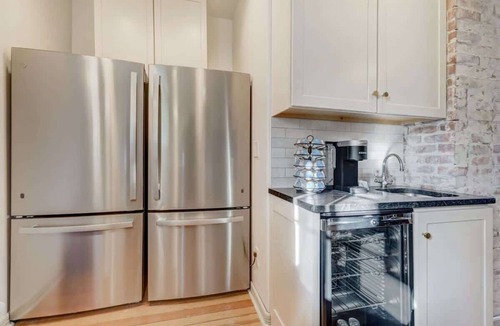 Old North End House | Noble Estate! Pet-Friendly w Hot Tub & Fire Pit