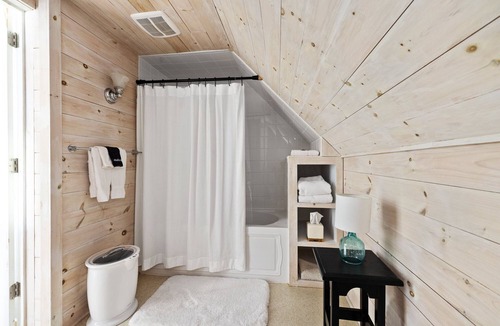 Bridgton Bed & Breakfast | Noble House Inn