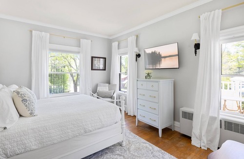 Bridgton Bed & Breakfast | Noble House Inn