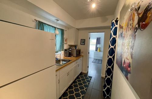 Central Beach Hotel | Nobleton Hotel