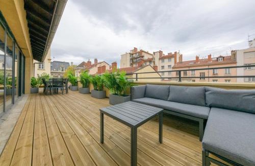 Lyon City Centre Apartment | NOCNOC - Le Raphael