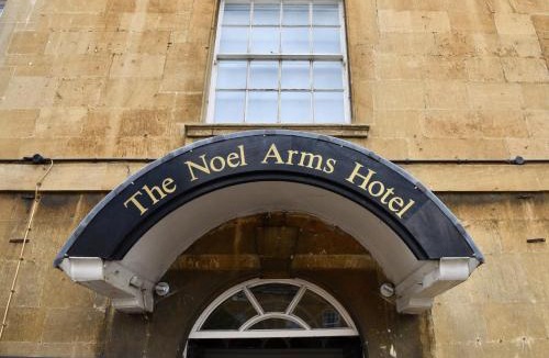 Chipping Campden Hotel | Noel Arms - "A Bespoke Hotel"
