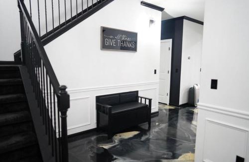 Clarkdale Villa | Noir Villa