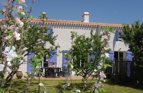 Noirmoutier-en-l'Ile House | Noirmoutier - Beautiful architect -Very nice house south view trampoline +