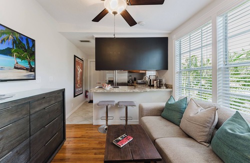 Grandview Heights Apartment | Nola Apartment
