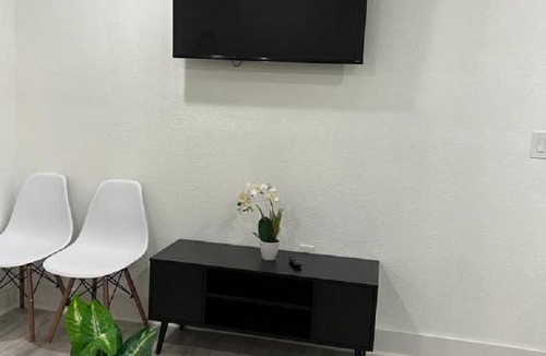 Peak's Suburban Addition Apartment | Nomad Flat Smart Hub