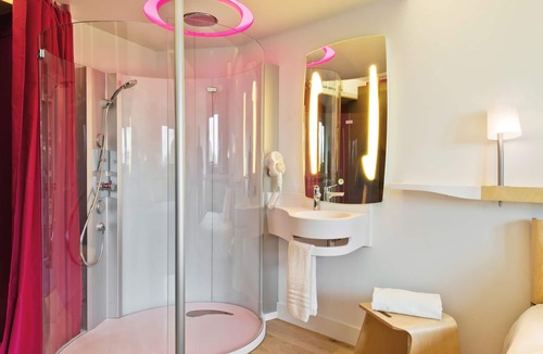 Le Mesnil-Amelot Hotel | Nomad Hotel Roissy CDG