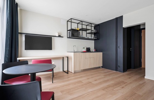 Les Philosophes Apartment | Nonanteneuf Genève Plainpalais